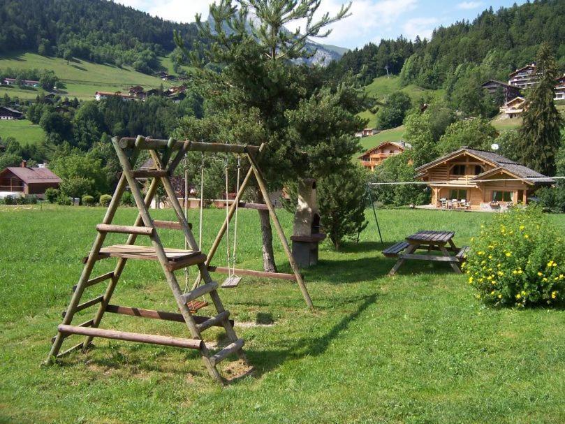 Apartamento Le -Charvin Le Grand-Bornand Exterior foto